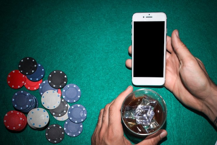 Layar hasil pertarungan Tarung Mesin menampilkan scoring dan bonus multiplier